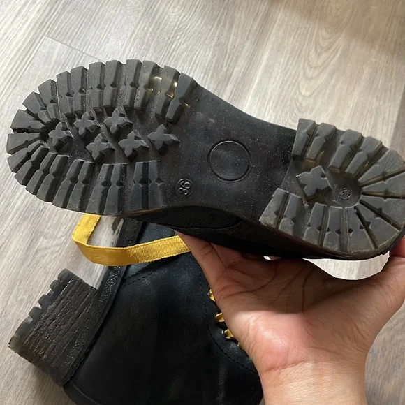 Barney’s Boot - Picture 5 of 6